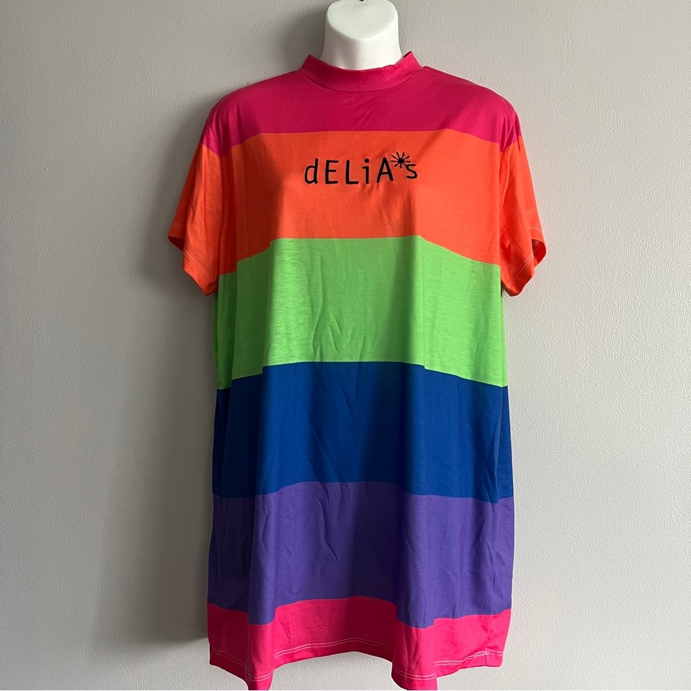 dELiA*s | FUNKY VIBRATIONS